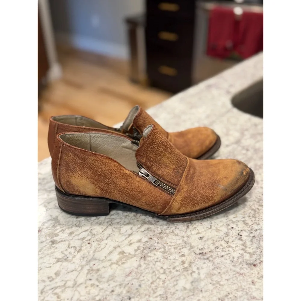 Freebird by Steven Mason Leather Ankle Booties Cognac Brown Distressed‎ Womens 9